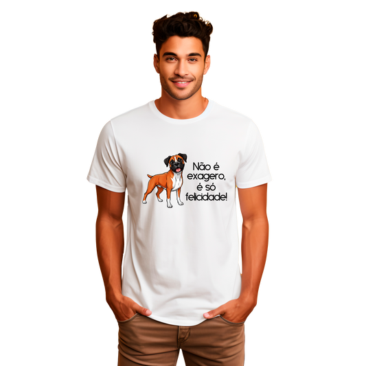 Camiseta Regular Premium "Não é exagero é só felicidade" (horizontal)